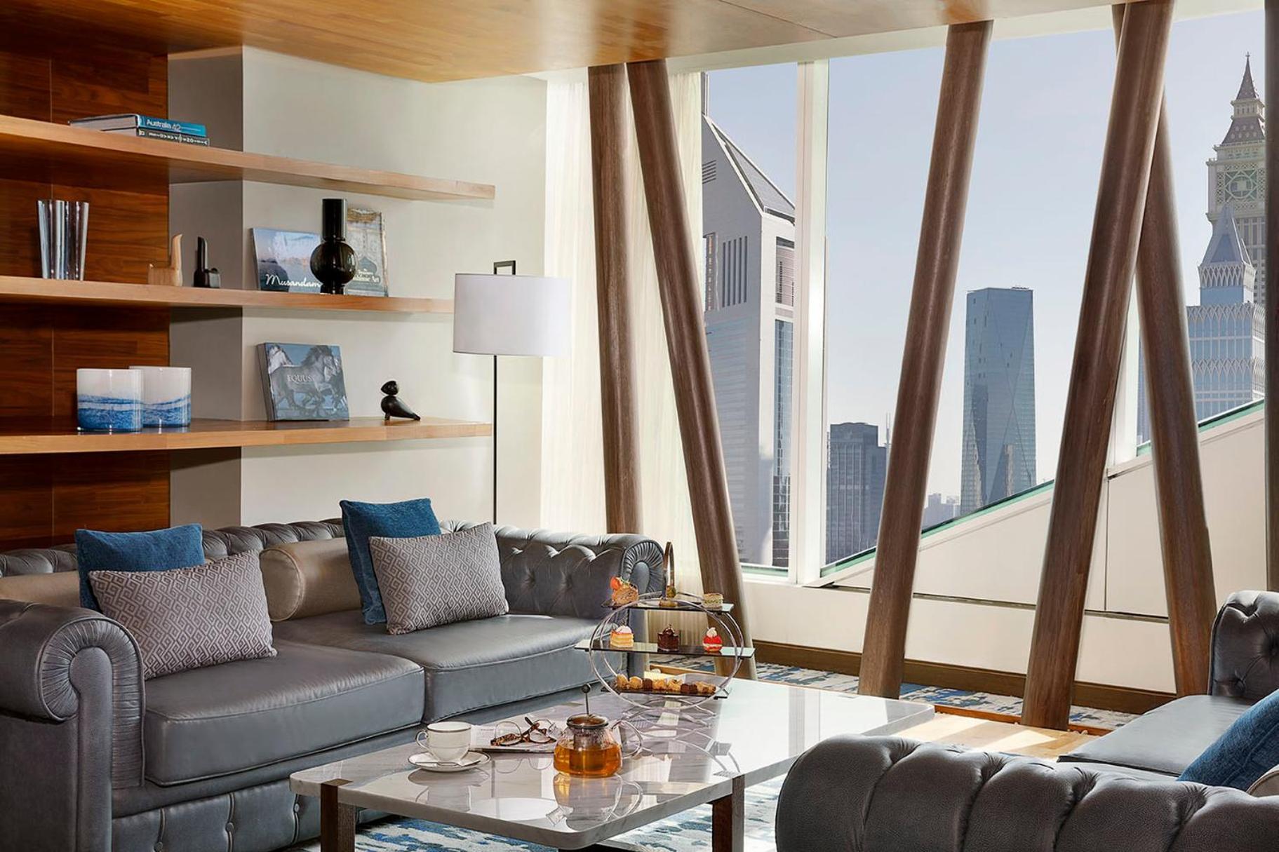 Voco Dubai By Ihg Hotel Bagian luar foto The Living Room